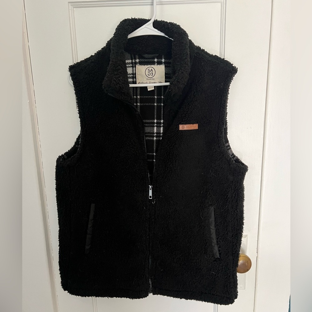 Black Fuzzy Vest